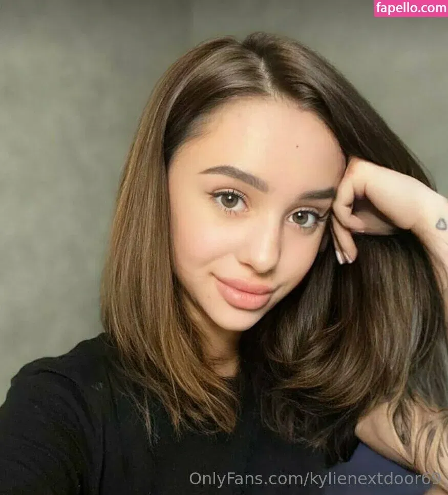 itscamrynsilly / kylienextdoor69 Onlyfans Photo Gallery 