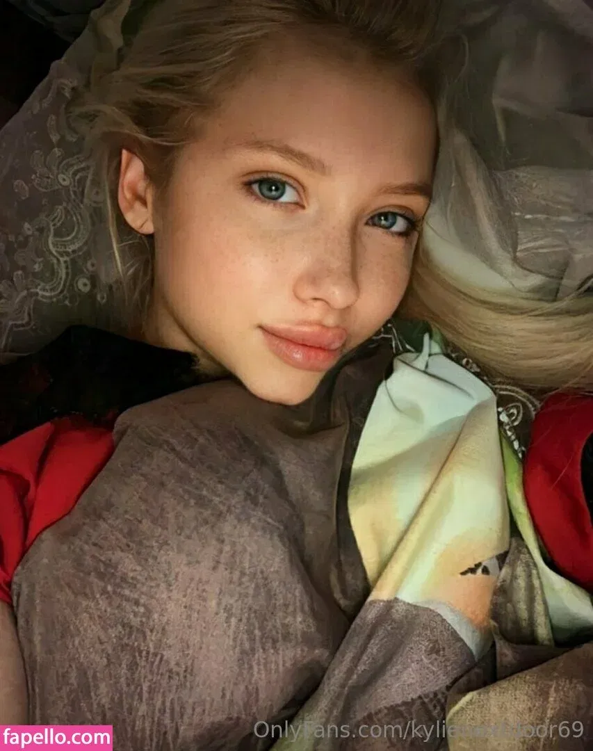 itscamrynsilly / kylienextdoor69 Onlyfans Photo Gallery 