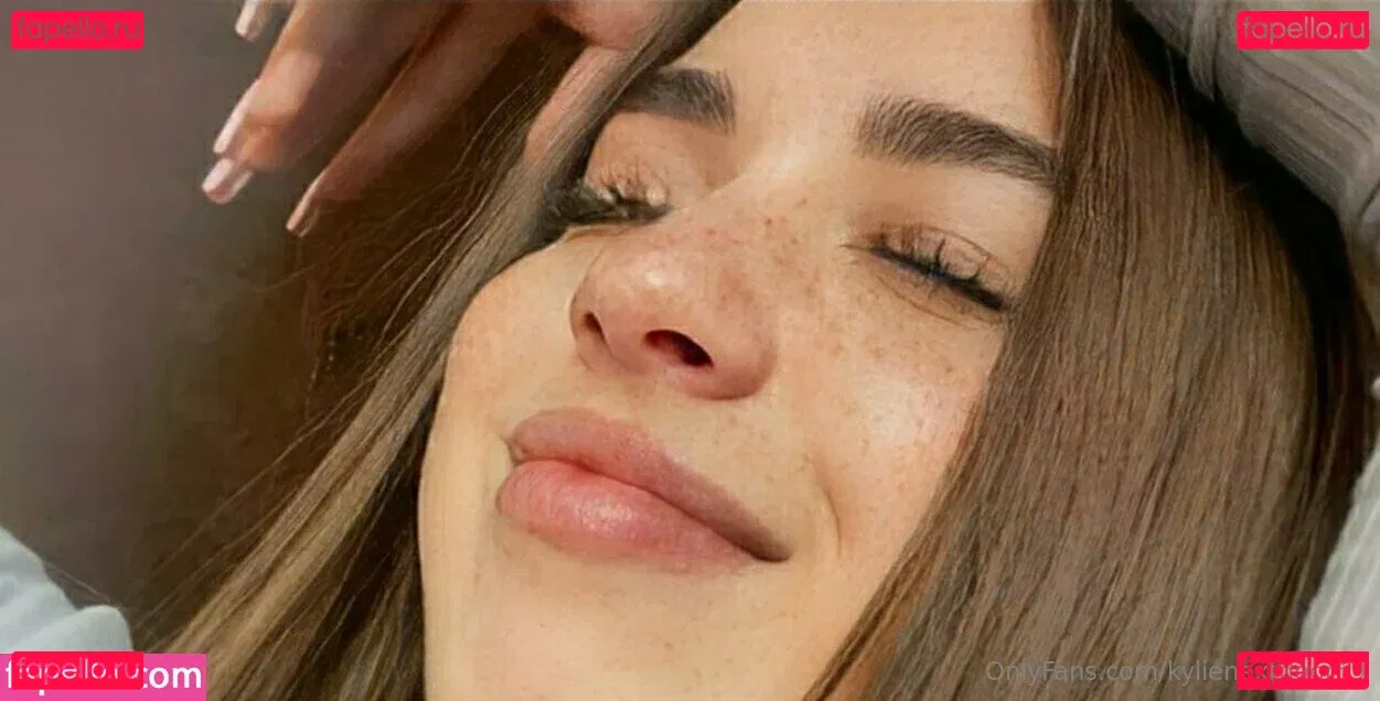 itscamrynsilly / kylienextdoor69 Onlyfans Photo Gallery 