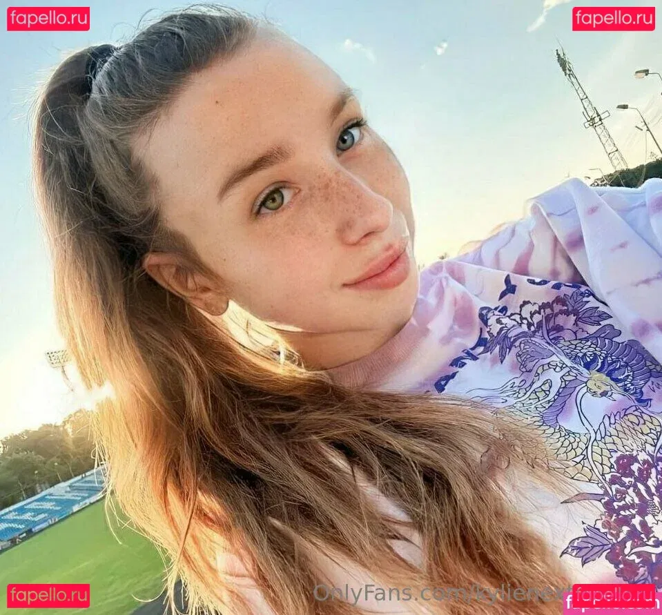 itscamrynsilly / kylienextdoor69 Onlyfans Photo Gallery 