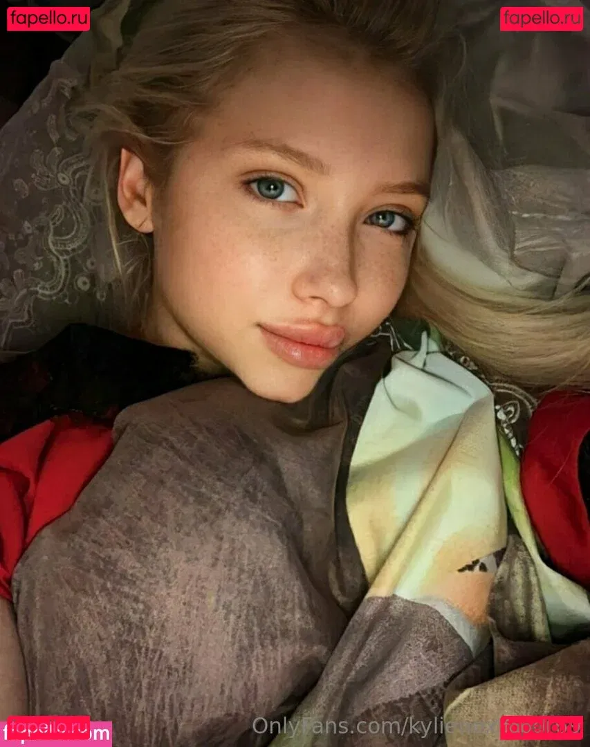 itscamrynsilly / kylienextdoor69 Onlyfans Photo Gallery 