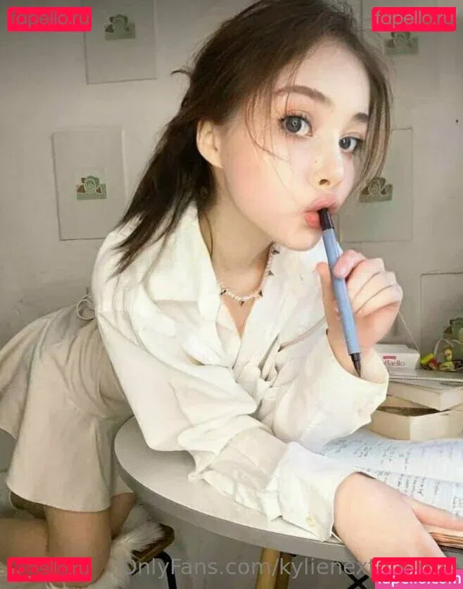 itscamrynsilly / kylienextdoor69 Onlyfans Photo Gallery 