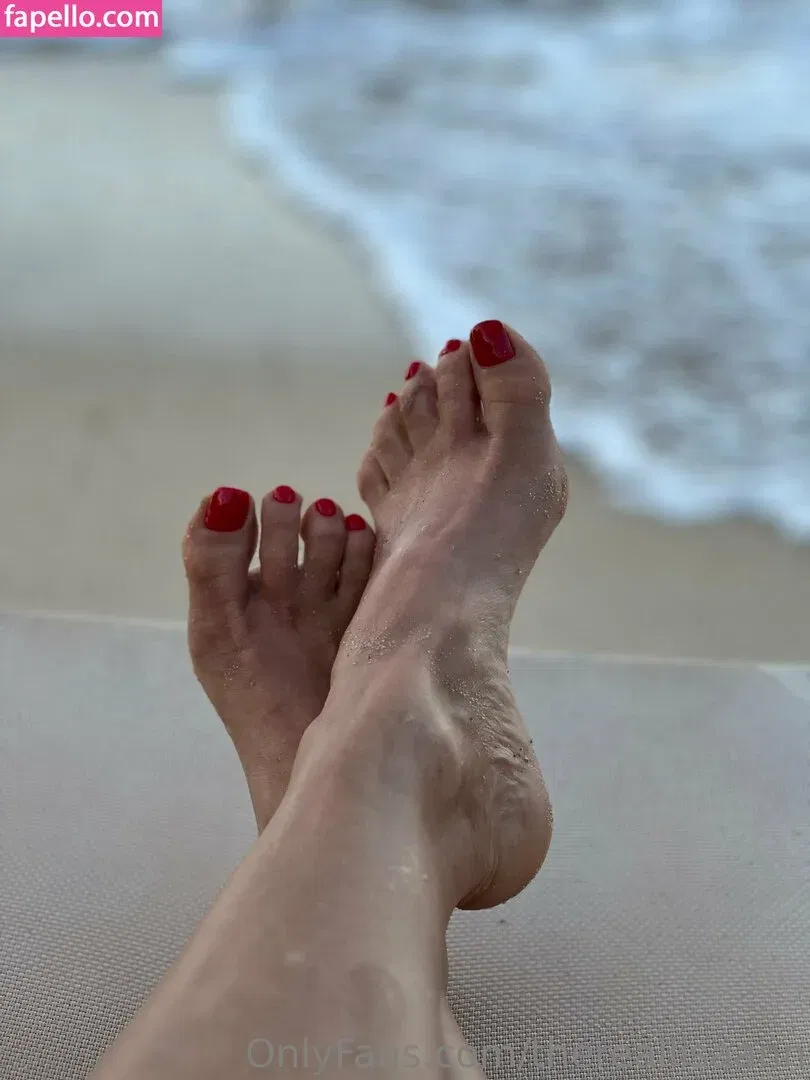 Lisa Ann / Thereallisaann Onlyfans Photo Gallery 