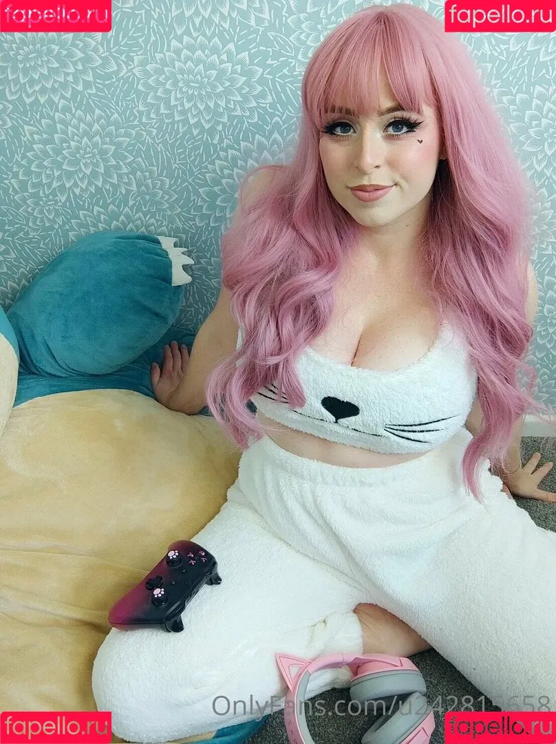 catssidy_ / meowcatssidy Onlyfans Photo Gallery 