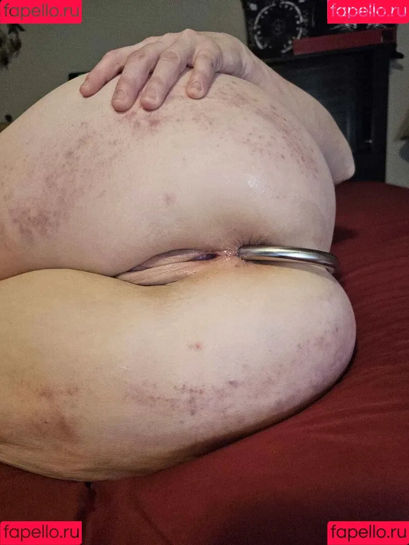 Kit-N-Caboodle / kcthriftstore / naughtybynature321 Onlyfans Photo Gallery 