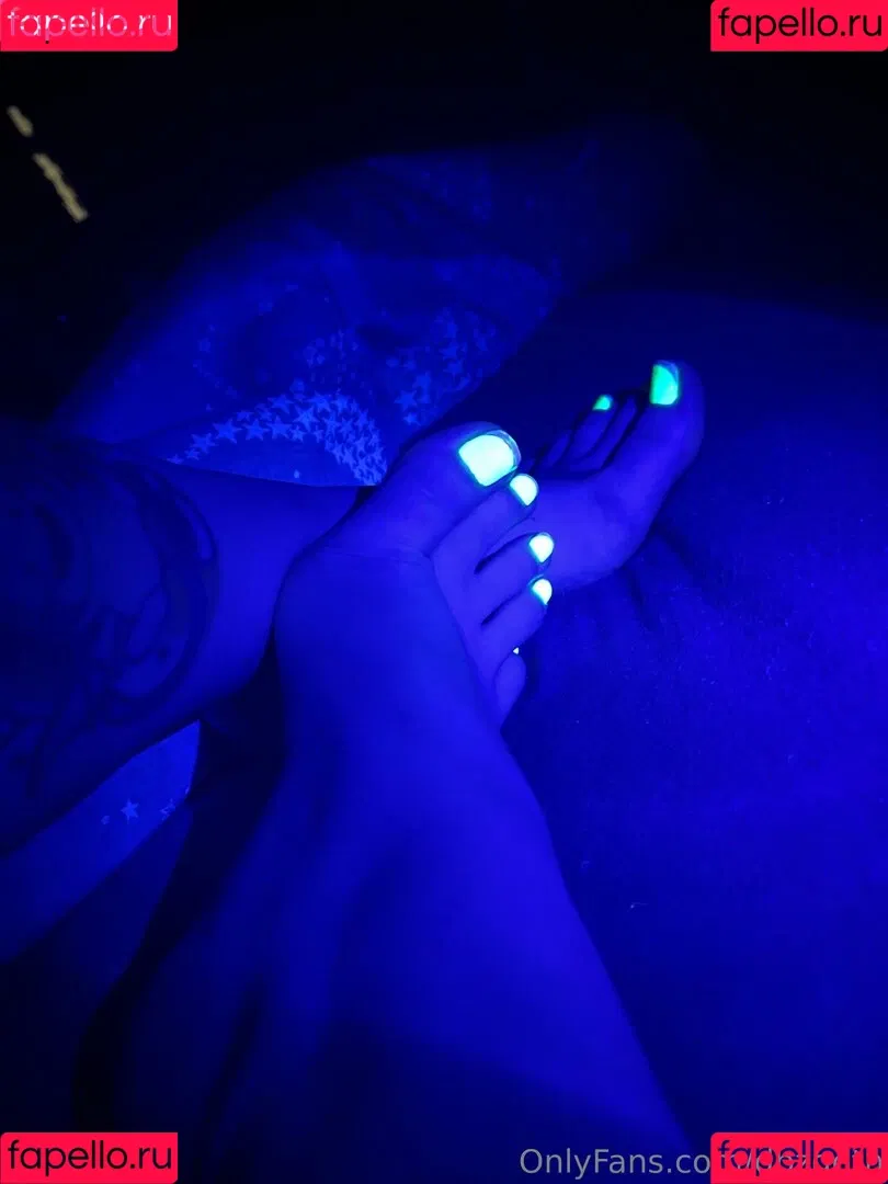 dbzgoth / dbzgothbecca Onlyfans Photo Gallery 