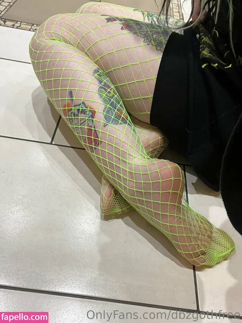dbzgoth / dbzgothbecca Onlyfans Photo Gallery 