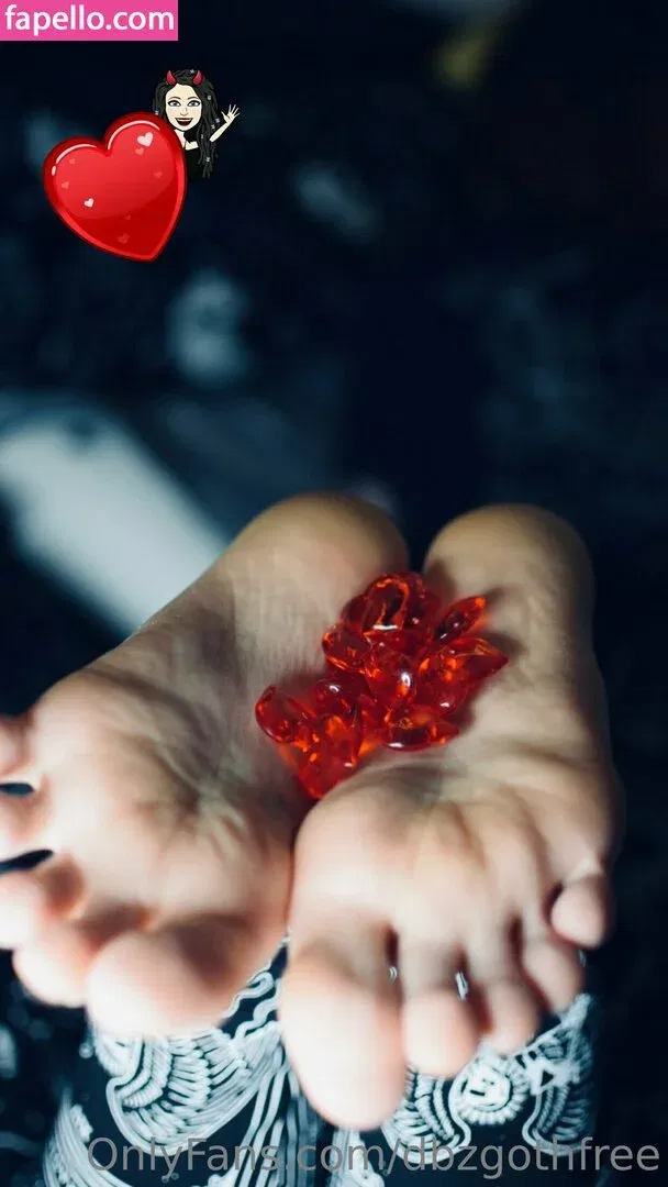 dbzgoth / dbzgothbecca Onlyfans Photo Gallery 