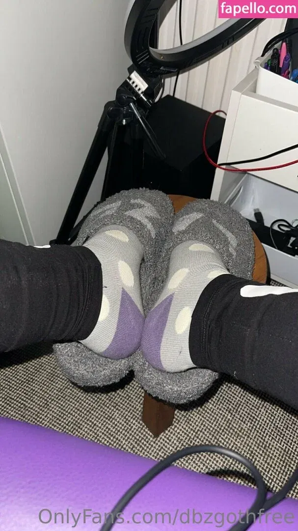 dbzgoth / dbzgothbecca Onlyfans Photo Gallery 