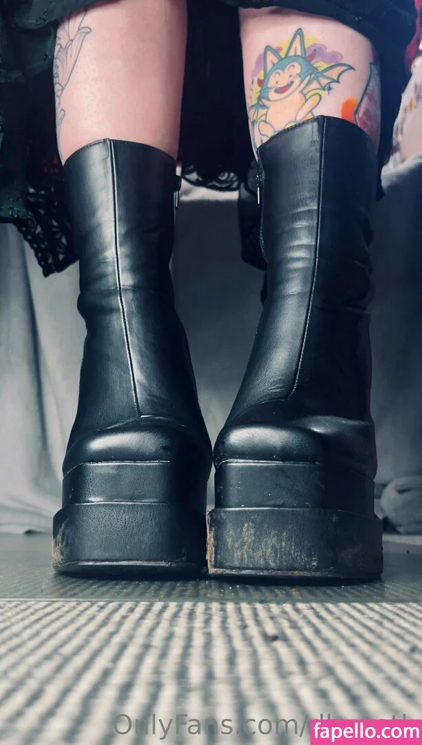 dbzgoth / dbzgothbecca Onlyfans Photo Gallery 