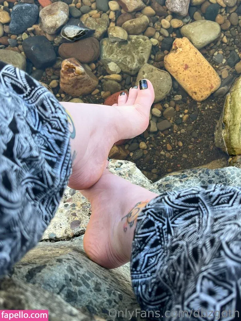 dbzgoth / dbzgothbecca Onlyfans Photo Gallery 