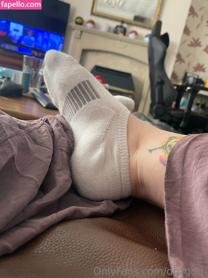 dbzgoth / dbzgothbecca Onlyfans Photo Gallery 