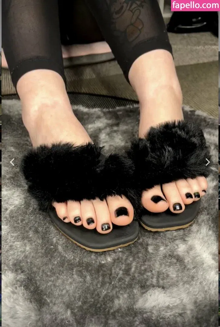 dbzgoth / dbzgothbecca Onlyfans Photo Gallery 