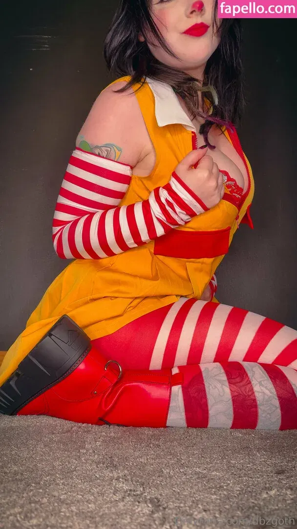 dbzgoth / dbzgothbecca Onlyfans Photo Gallery 