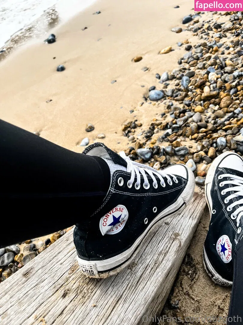 dbzgoth / dbzgothbecca Onlyfans Photo Gallery 