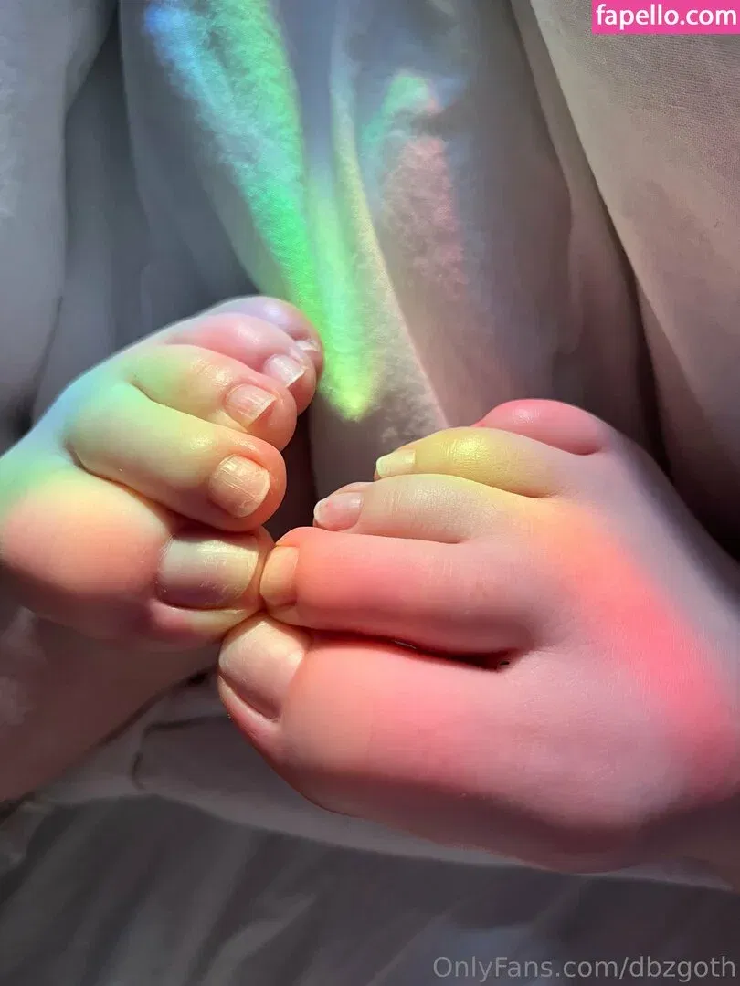 dbzgoth / dbzgothbecca Onlyfans Photo Gallery 