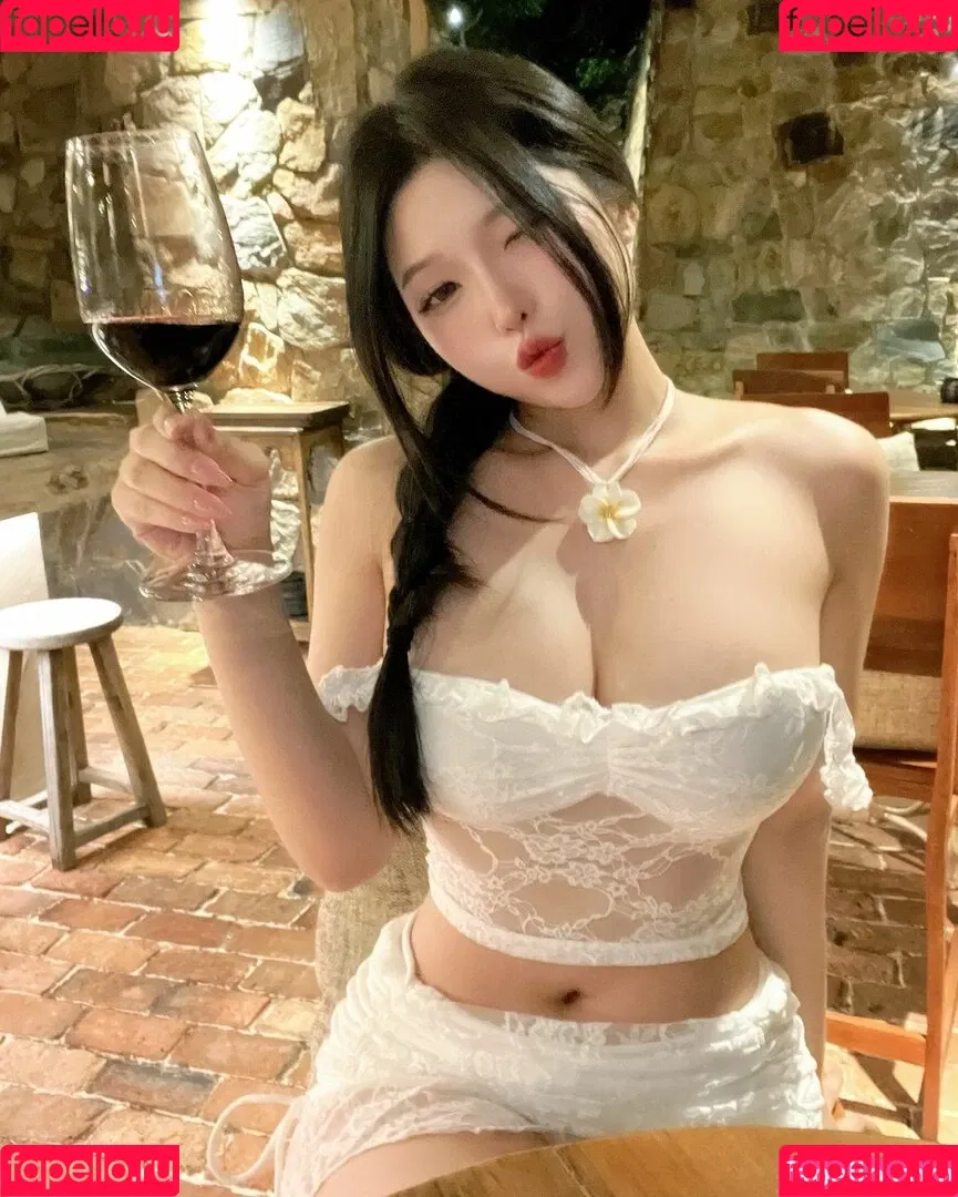 Duyenn Hipp / duyenn.hipp Onlyfans Photo Gallery 