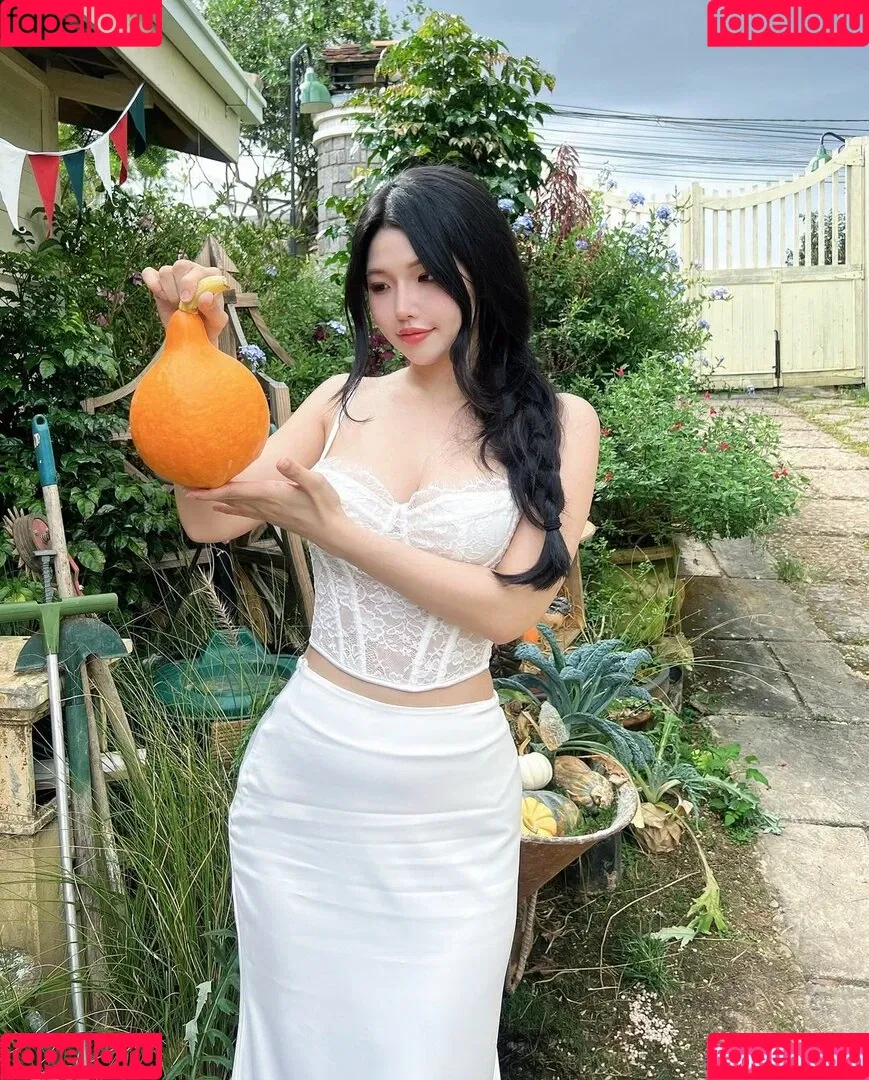 Duyenn Hipp / duyenn.hipp Onlyfans Photo Gallery 