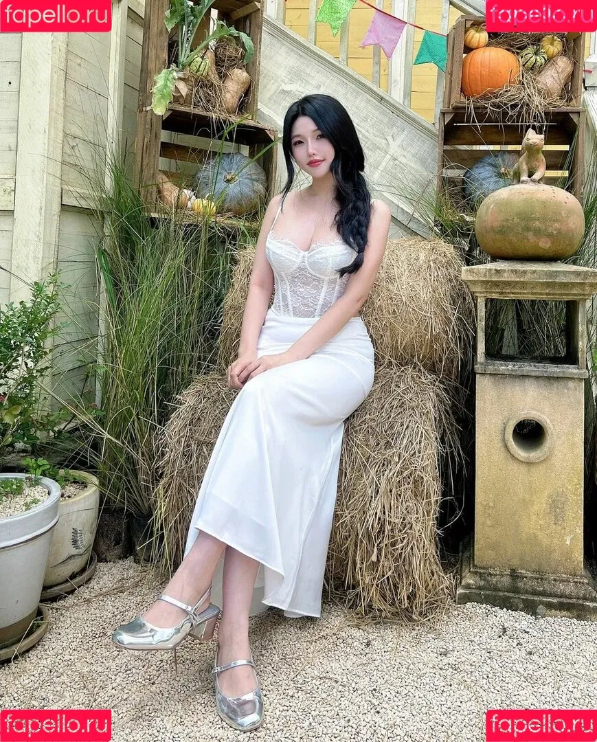 Duyenn Hipp / duyenn.hipp Onlyfans Photo Gallery 