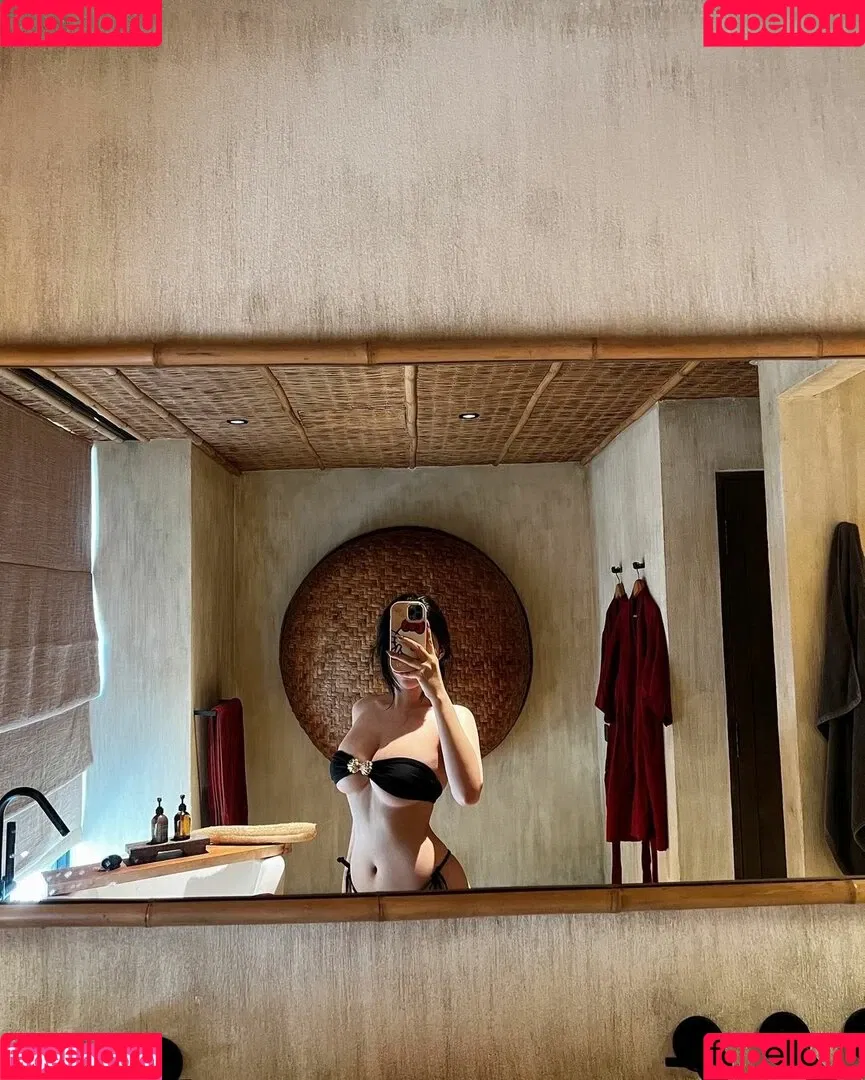 Duyenn Hipp / duyenn.hipp Onlyfans Photo Gallery 