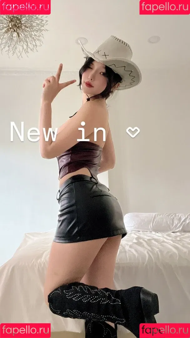 Duyenn Hipp / duyenn.hipp Onlyfans Photo Gallery 