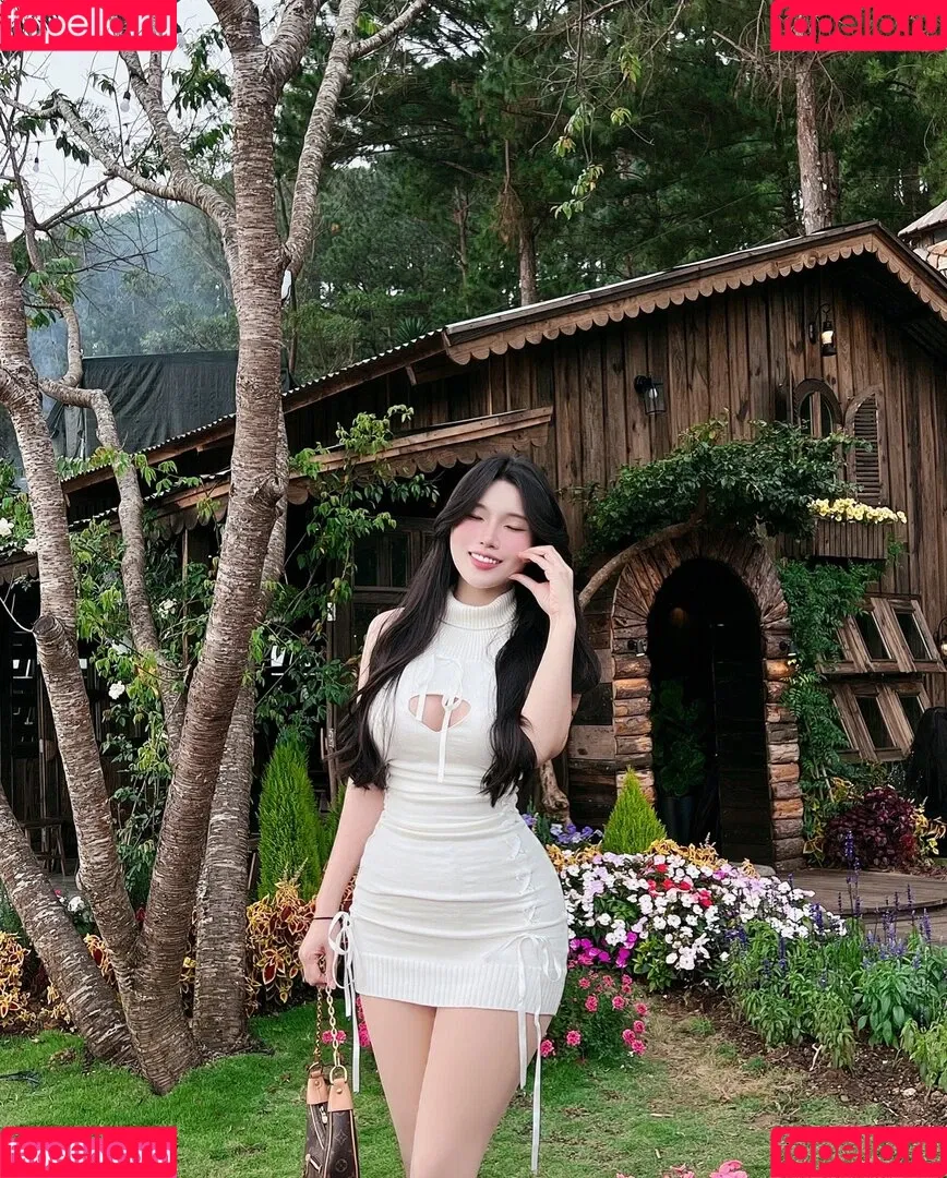 Duyenn Hipp / duyenn.hipp Onlyfans Photo Gallery 