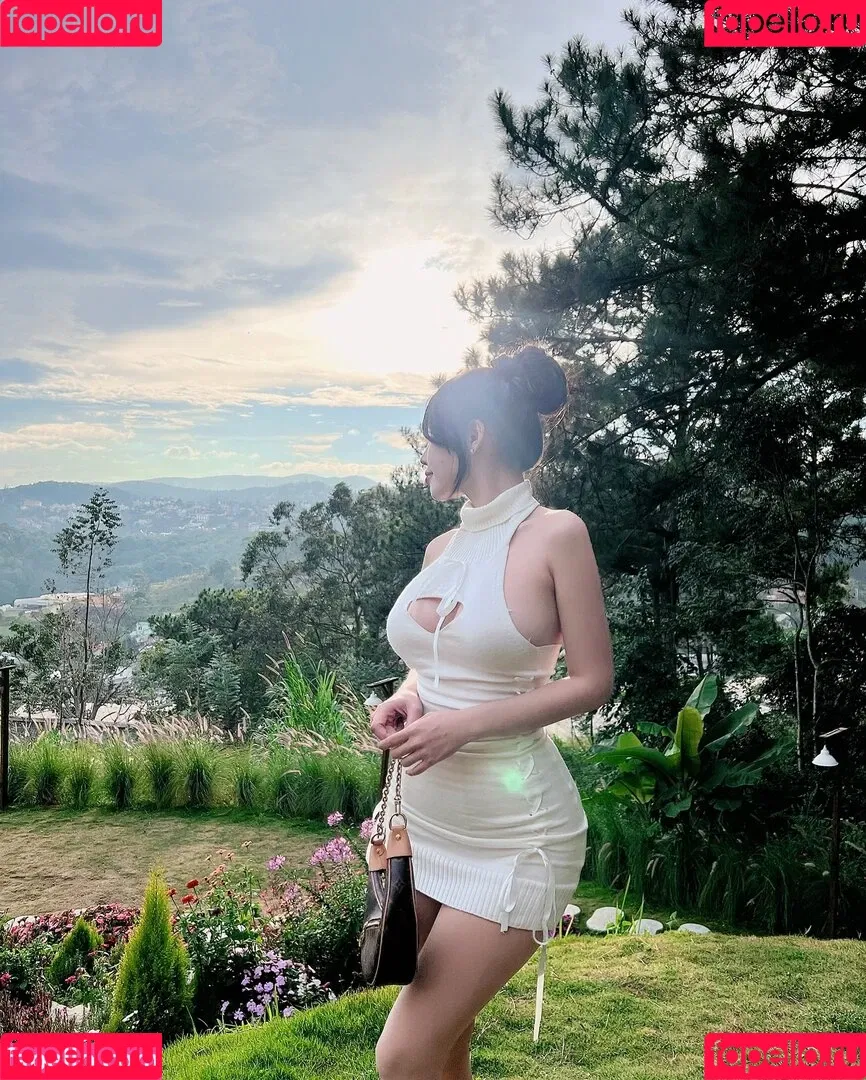 Duyenn Hipp / duyenn.hipp Onlyfans Photo Gallery 