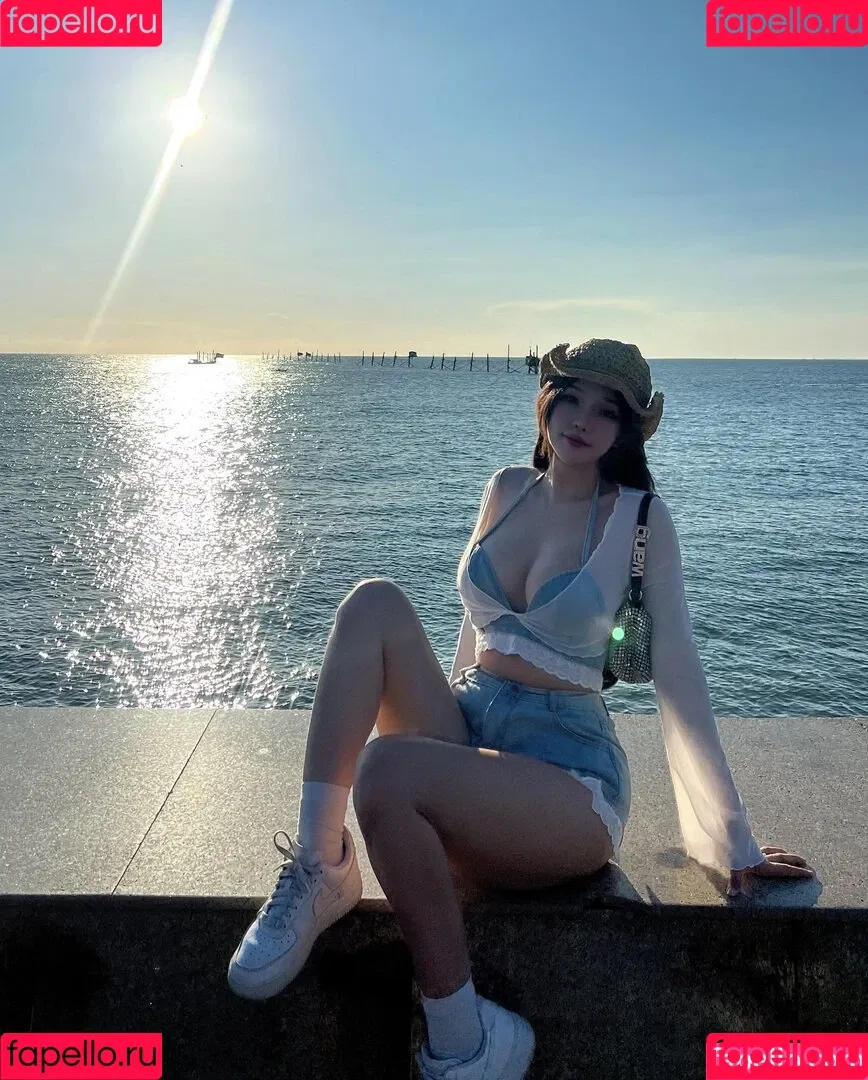 Duyenn Hipp / duyenn.hipp Onlyfans Photo Gallery 