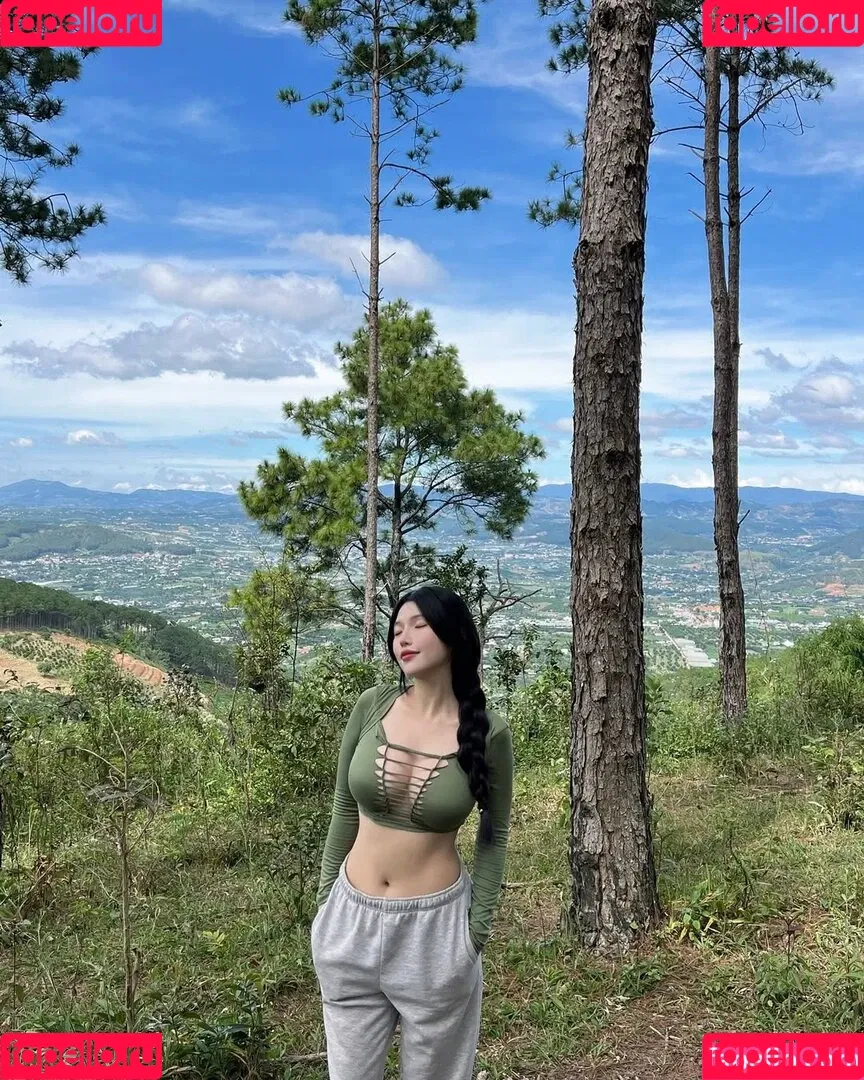 Duyenn Hipp / duyenn.hipp Onlyfans Photo Gallery 