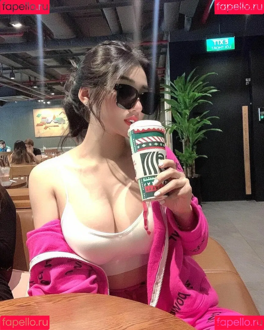 Duyenn Hipp / duyenn.hipp Onlyfans Photo Gallery 