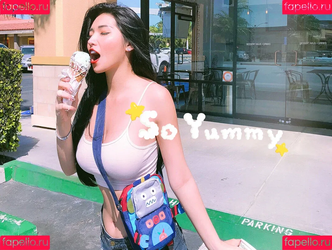 Duyenn Hipp / duyenn.hipp Onlyfans Photo Gallery 