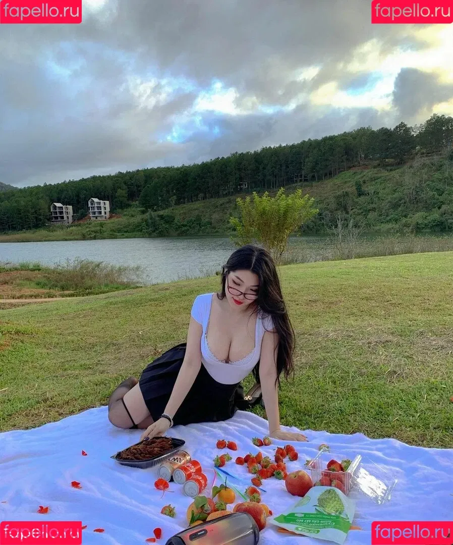 Duyenn Hipp / duyenn.hipp Onlyfans Photo Gallery 