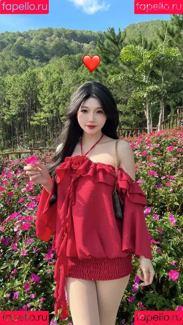 Duyenn Hipp / duyenn.hipp Onlyfans Photo Gallery 