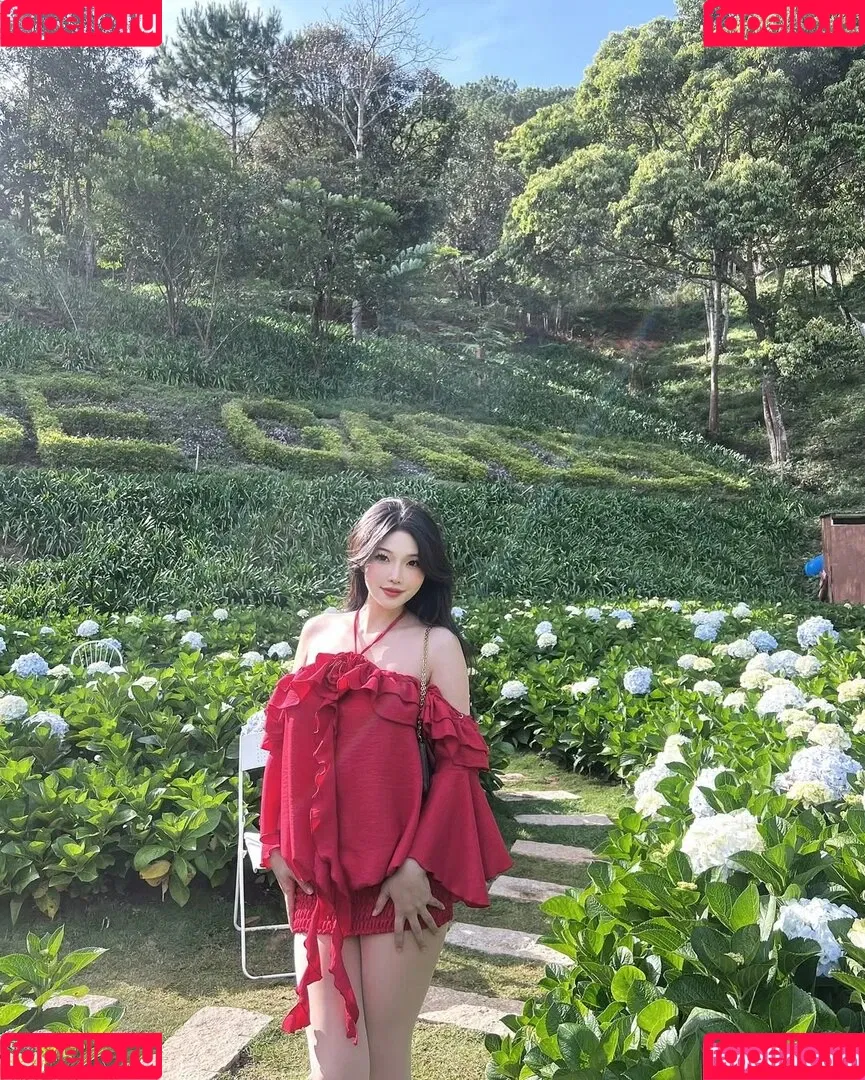 Duyenn Hipp / duyenn.hipp Onlyfans Photo Gallery 