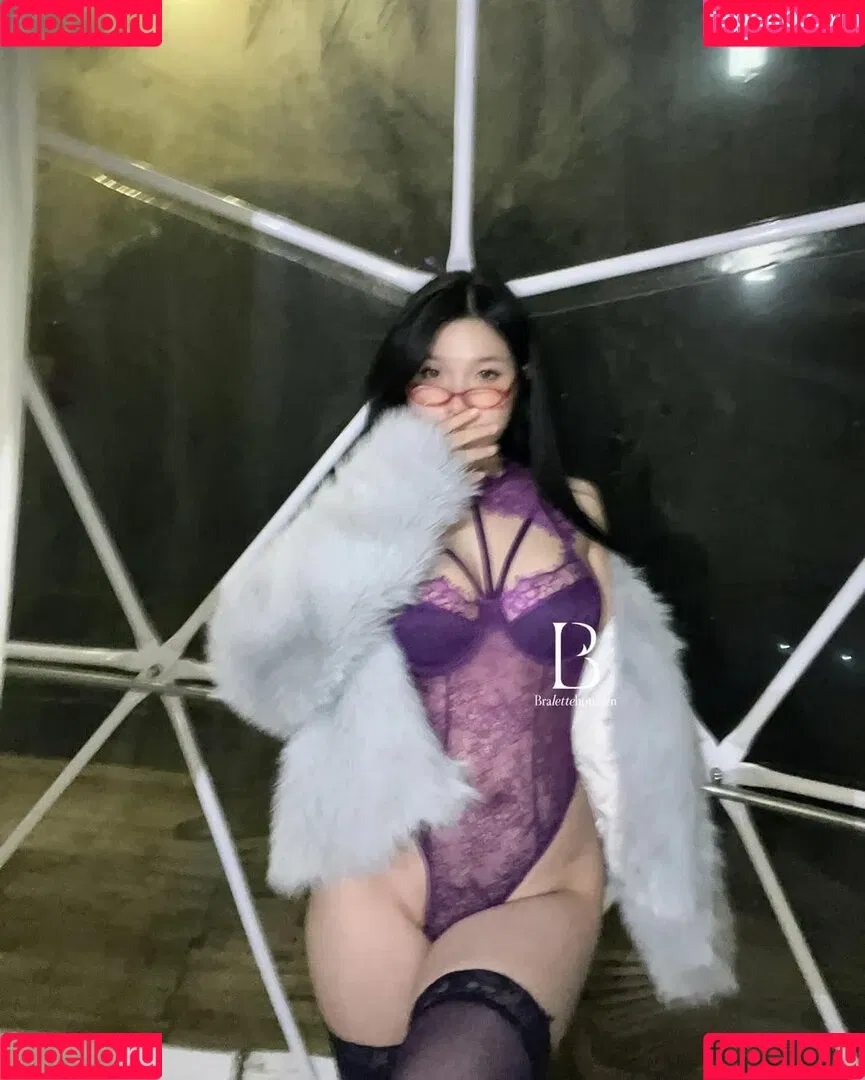Duyenn Hipp / duyenn.hipp Onlyfans Photo Gallery 