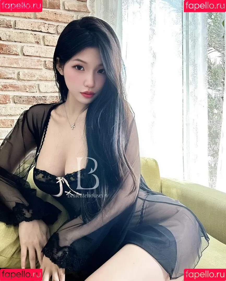 Duyenn Hipp / duyenn.hipp Onlyfans Photo Gallery 