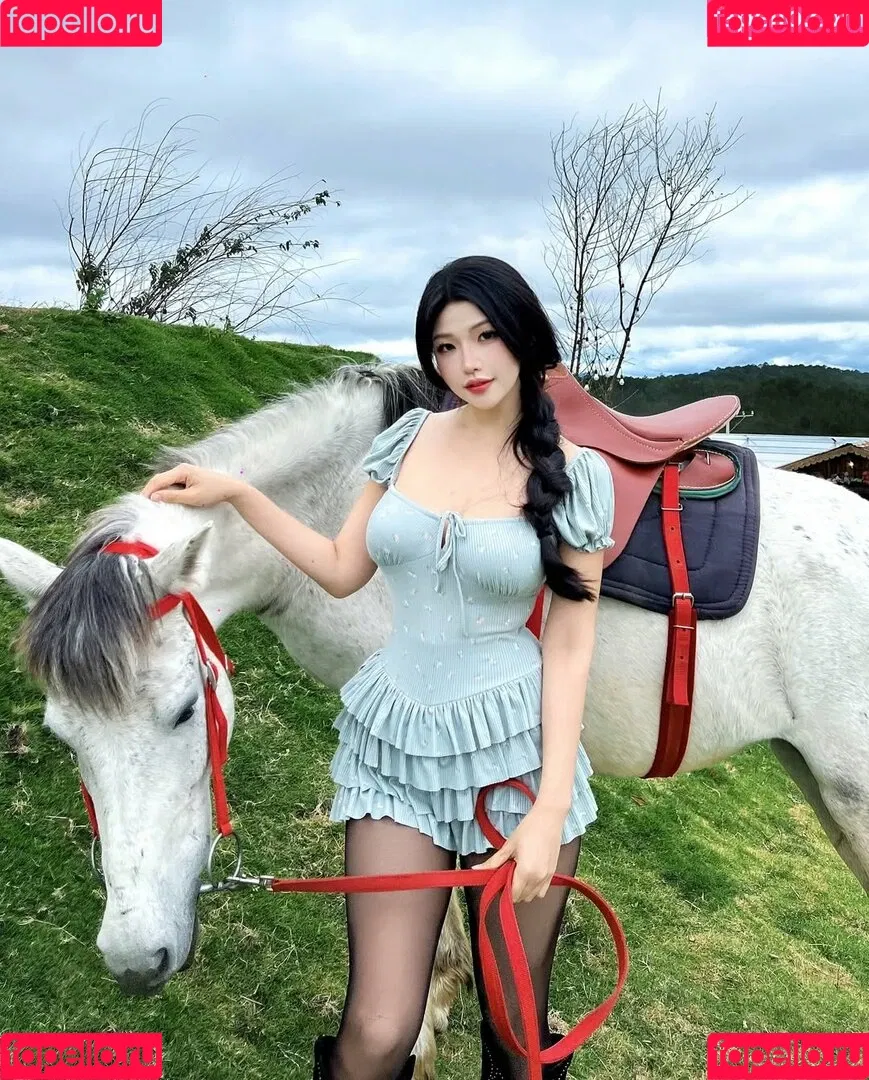 Duyenn Hipp / duyenn.hipp Onlyfans Photo Gallery 