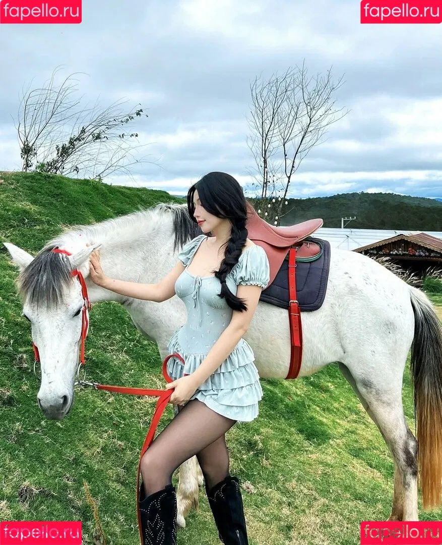 Duyenn Hipp / duyenn.hipp Onlyfans Photo Gallery 
