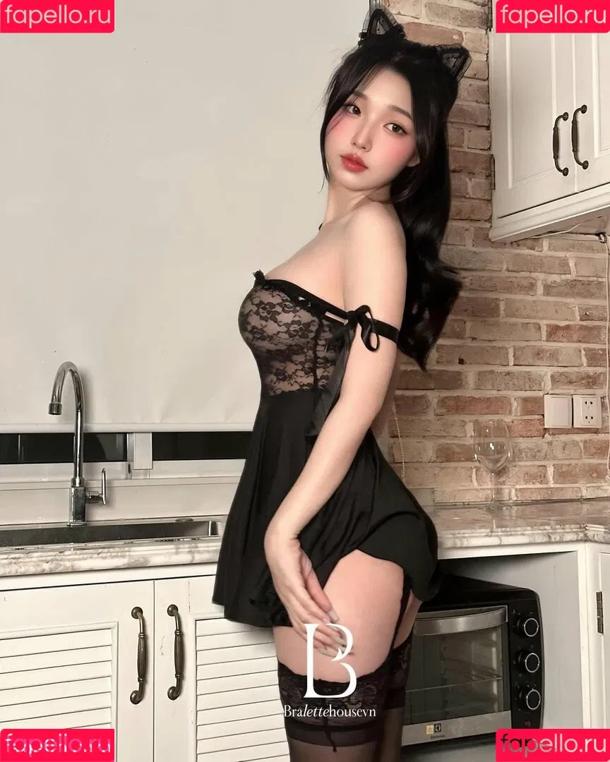 Duyenn Hipp / duyenn.hipp Onlyfans Photo Gallery 