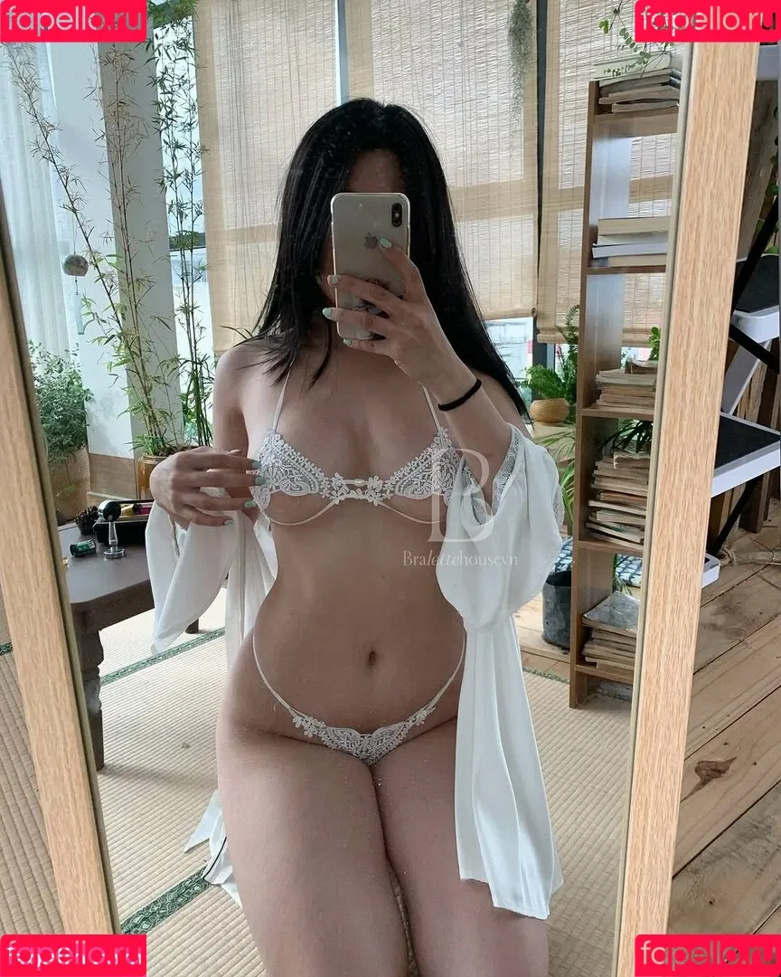 Duyenn Hipp / duyenn.hipp Onlyfans Photo Gallery 
