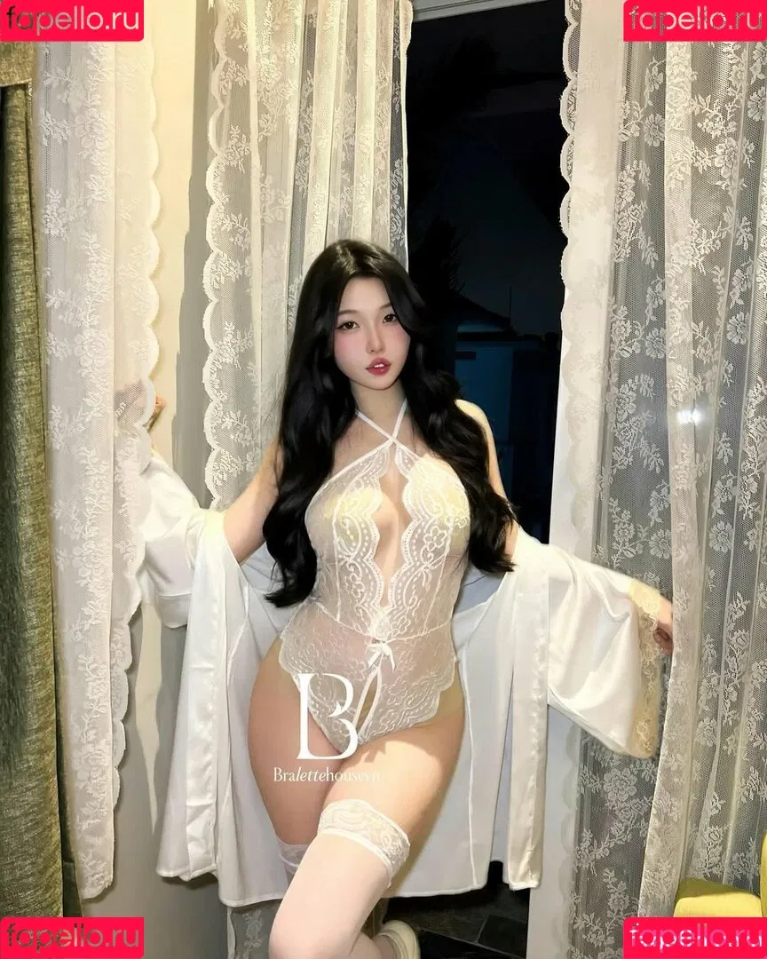 Duyenn Hipp / duyenn.hipp Onlyfans Photo Gallery 