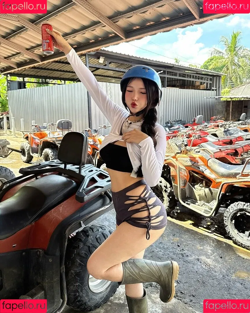 Duyenn Hipp / duyenn.hipp Onlyfans Photo Gallery 