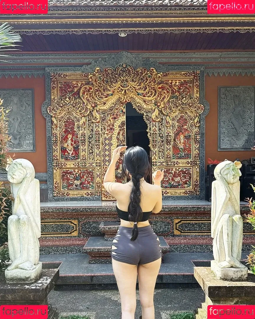 Duyenn Hipp / duyenn.hipp Onlyfans Photo Gallery 