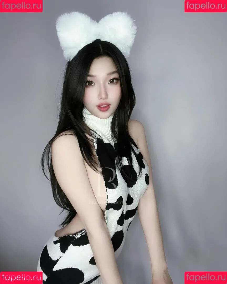 Duyenn Hipp / duyenn.hipp Onlyfans Photo Gallery 