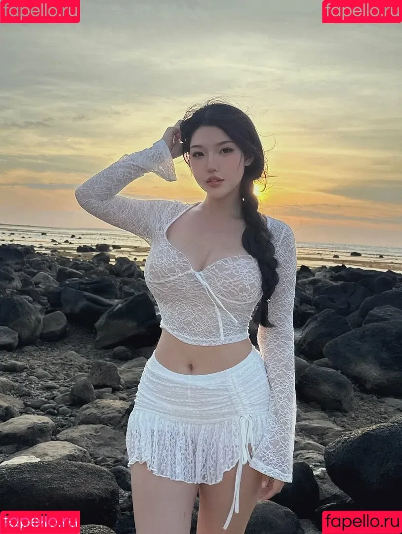Duyenn Hipp / duyenn.hipp Onlyfans Photo Gallery 
