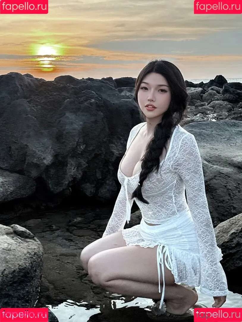 Duyenn Hipp / duyenn.hipp Onlyfans Photo Gallery 