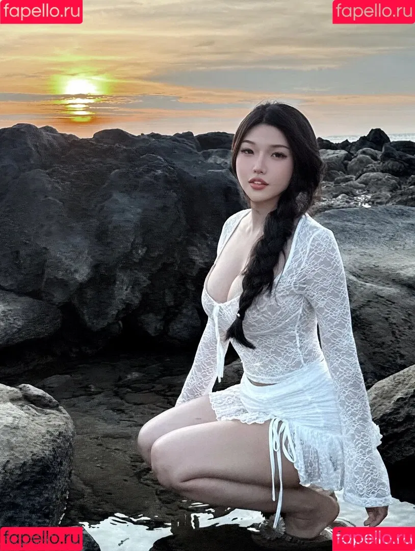 Duyenn Hipp / duyenn.hipp Onlyfans Photo Gallery 