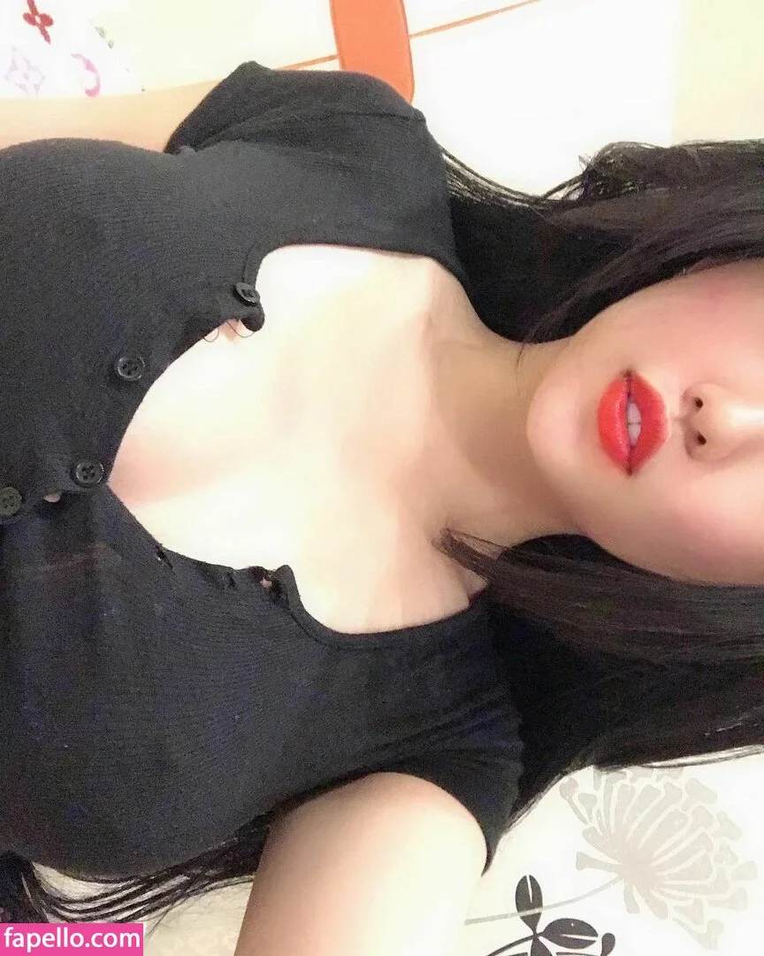 Duyenn Hipp / duyenn.hipp Onlyfans Photo Gallery 