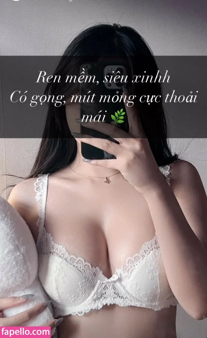 Duyenn Hipp / duyenn.hipp Onlyfans Photo Gallery 