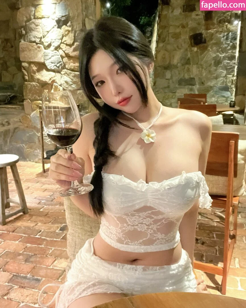 Duyenn Hipp / duyenn.hipp Onlyfans Photo Gallery 